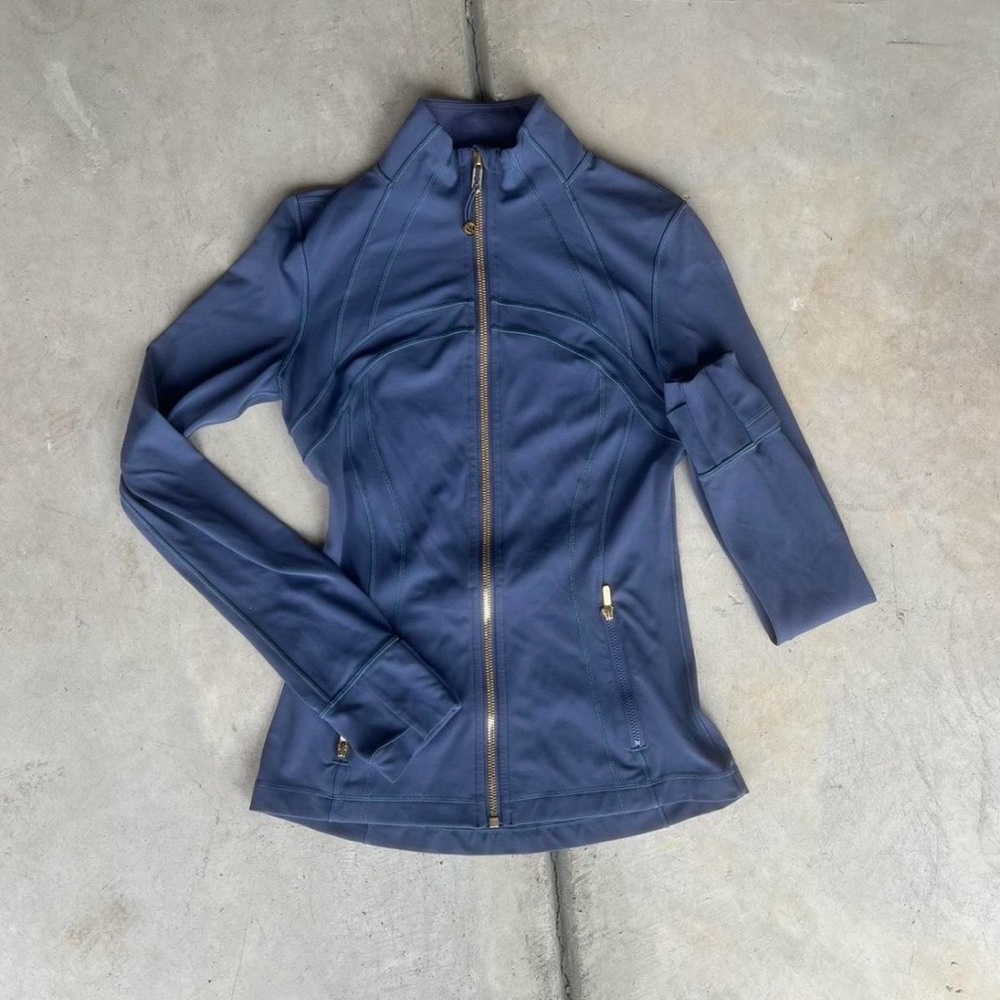Lululemon blue and gold jacket